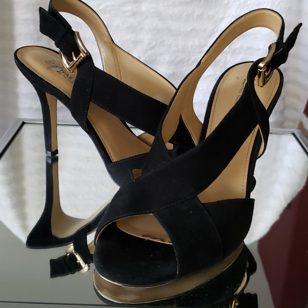 MK Black Sandal